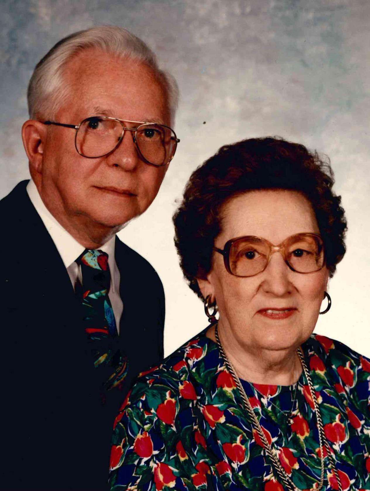 Glenn G. and Dorothy Ebel Huntington Memorial Scholarship - Community ...